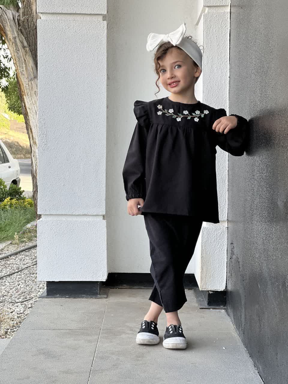 شومیز گلدوزی مشکی کد ۹۲۴